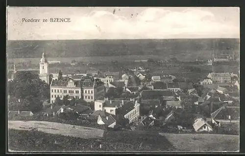 AK Bzenec, Ortstotale mit der Kirche