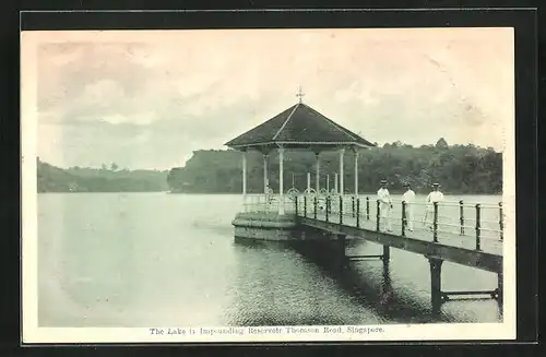 AK Singapore, the Lake is Impounding reservoire at Thomson Road