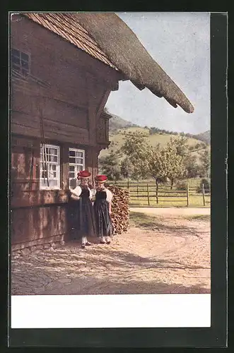 AK Frauen in Trachten vor einem Bauernhaus im Gutachtal