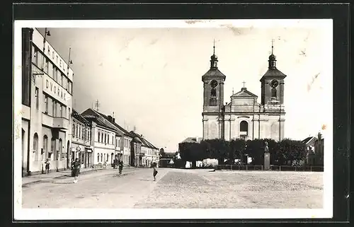 AK Chrast, Namesti