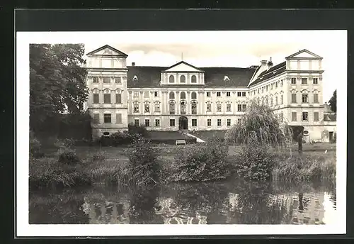 AK Jaromerice nad Rokytnou, Blick zum Schloss