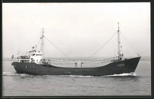 Fotografie Frachtschiff Freco bei ruhiger See