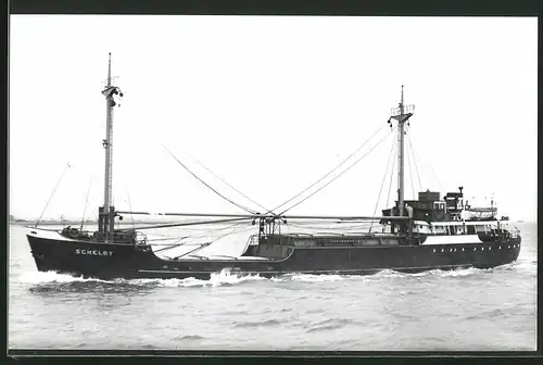 Fotografie Frachtschiff Scheldt auf See