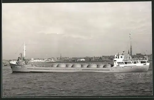 Fotografie Tankschiff Saturnus in Fahrt