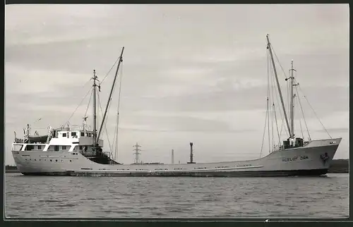 Fotografie Frachtschiff Roelof Jan bei langsamer Fahrt