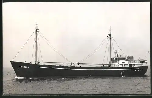 Fotografie Frachtschiff Tridale auf hoher See