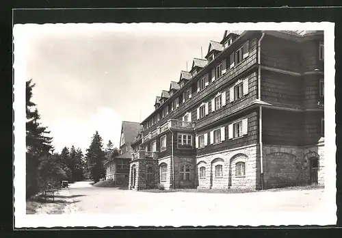 AK Pustevny, Horsky Hotel Tanecnica na Pustevnách