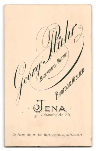 Fotografie Georg Plühr, Jena, Johannisplatz 25, Portrait Mutter mit neugeborenem Kind im Arm, Mutterglück