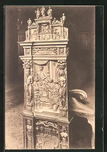 AK Lüneburg, Rathaus, Stuhlwange in der Ratsstube