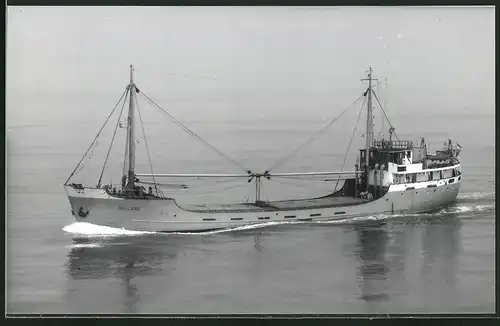 Fotografie Frachtschiff Dollard in Fahrt auf spiegelglatter See