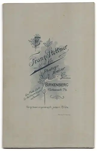 Fotografie Franz Stettmer, Birkenberg bei Schwarzach, Portrait Parr im schwarzen Hochzeitskleid und Anzug