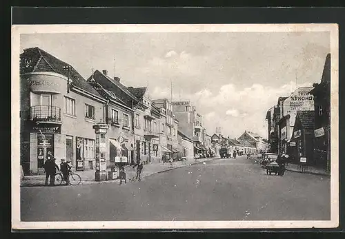 AK Tschelakowitz, Strassenpartie mit Geschäften