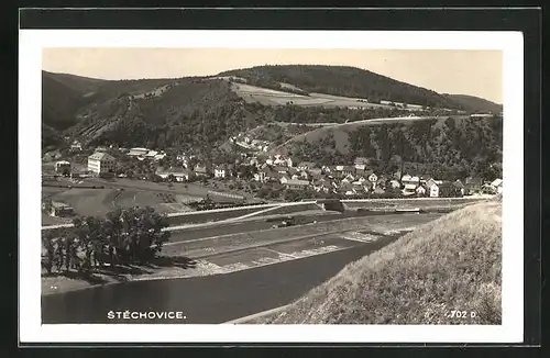 AK Stechovice /Stiechovice, Teilansicht mit Fluss, Celkovy pohled