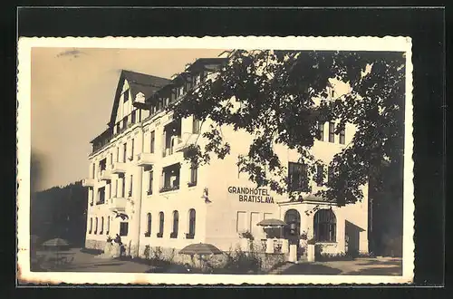 AK Lubochna, Hotel Bratislava im Sonnenschein