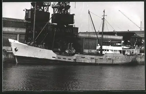 Fotografie Frachtschiff Finlandia im Hafen