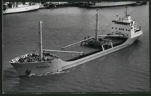 Fotografie Frachtschiff Hoop in Fahrt