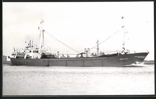 Fotografie Frachtschiff Hermod in voller Fahrt