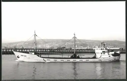 Fotografie Frachtschiff Stadt Leer in Fahrt