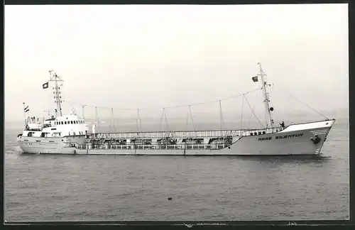 Fotografie Tankschiff Mare Silentum auf See