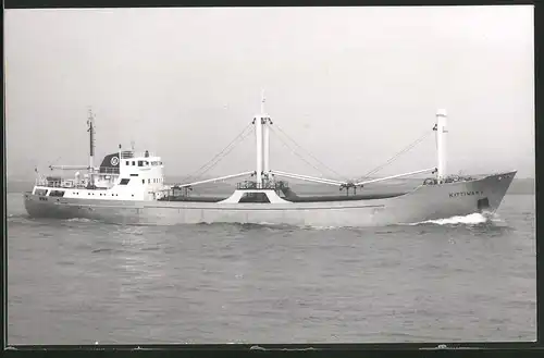 Fotografie Frachtschiff Kittiwake auf See