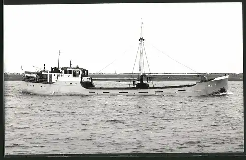 Fotografie Frachtschiff Maas in Fahrt