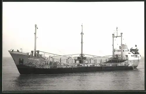 Fotografie Frachtschiff Esteland auf See