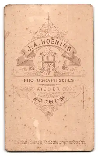 Fotografie J. A. Hoening, Bochum, bürgerlicher Herr mit eingezeichneten Pupillen