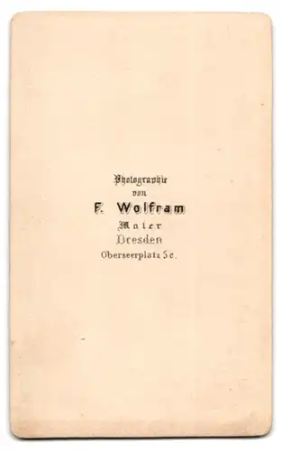 Fotografie F. Wolfram, Dresden, Oberseerplatz 5c, Junger Gardisten Offizier im Portrait