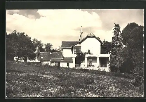 AK Haluzice, Skola krajského svazu spotrebních druzstev