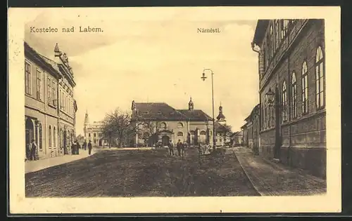 AK Kostelec nad Labem, Námestí