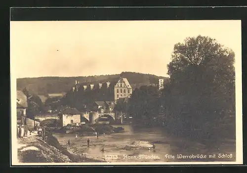 AK Hann.-Münden, Alte Werrabrücke mit Schloss