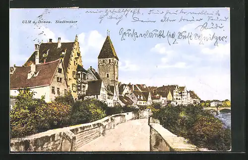 AK Ulm / Donau, an Stadtmauer