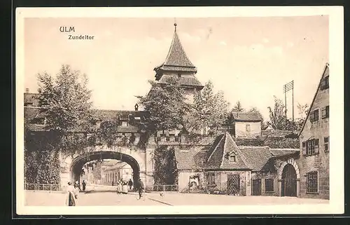 AK Ulm / Donau, Blick zum Zundeltor