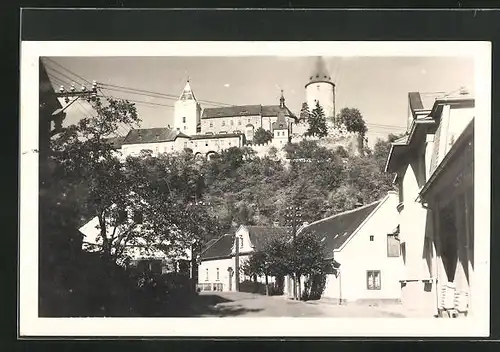 AK Krivoklát, Blick zur Burg