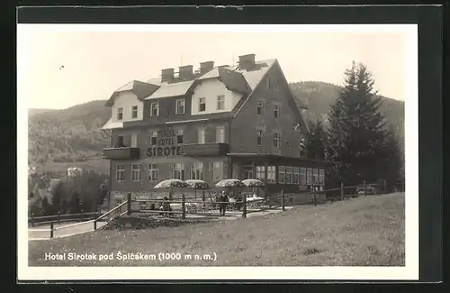 AK Zelezna Ruda, Spicak, Hotel Sirotek