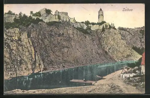AK Zvikov, Partie am Flussufer mit Blick hinauf zur Ruine