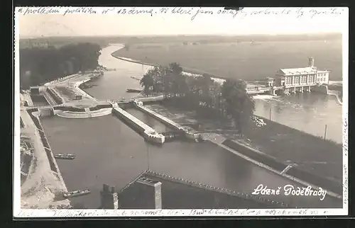 AK Bad Podiebrad / Podebrady, Partie an der Schleuse