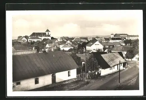 AK Dolni Bousov, Blick über die Dächer der Stadt