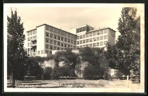 AK Jung Bunzlau / Mlada Boleslav, Obchodni Akademie