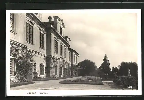 AK Loucen, Zamek, Parkanlagen vor dem Schloss