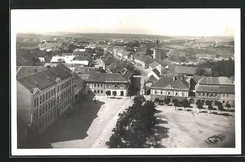 AK Schwarzkosteletz, Blick auf den Hauptplatz und das Rathaus