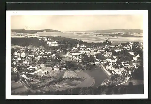 AK Ledec n. S., Fliegeraufnahme der gesamten Stadt