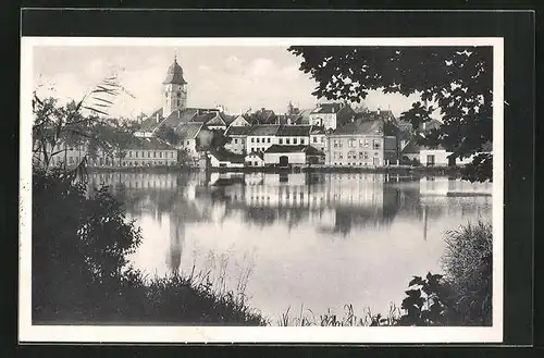 AK Potschatek, Partie am Ufer Blick zur Stadt