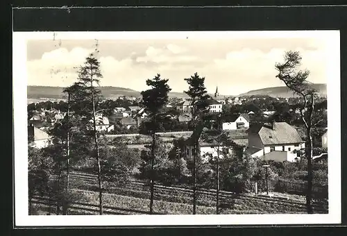 AK Valasske Mezirici, Blick in die Stadt zum Kirchturm