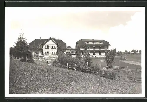 AK Stare Hamry, Hotel Charbulak