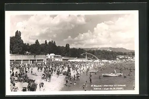AK Varna, Vue de la plage, Badegäste im Freibad