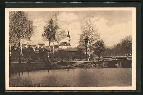 AK Veseli n. Luz., Blick vom Ufer zur Kirche