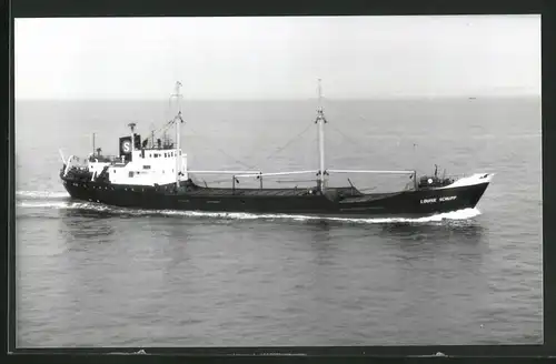 Fotografie Frachtschiff Louise Schupp auf See