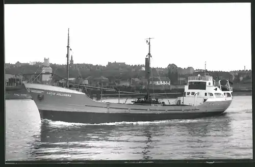 Fotografie Frachtschiff Lucie Vollmers in Fahrt