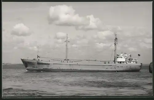 Fotografie Frachtschiff Voline Heimathafen Hamburg